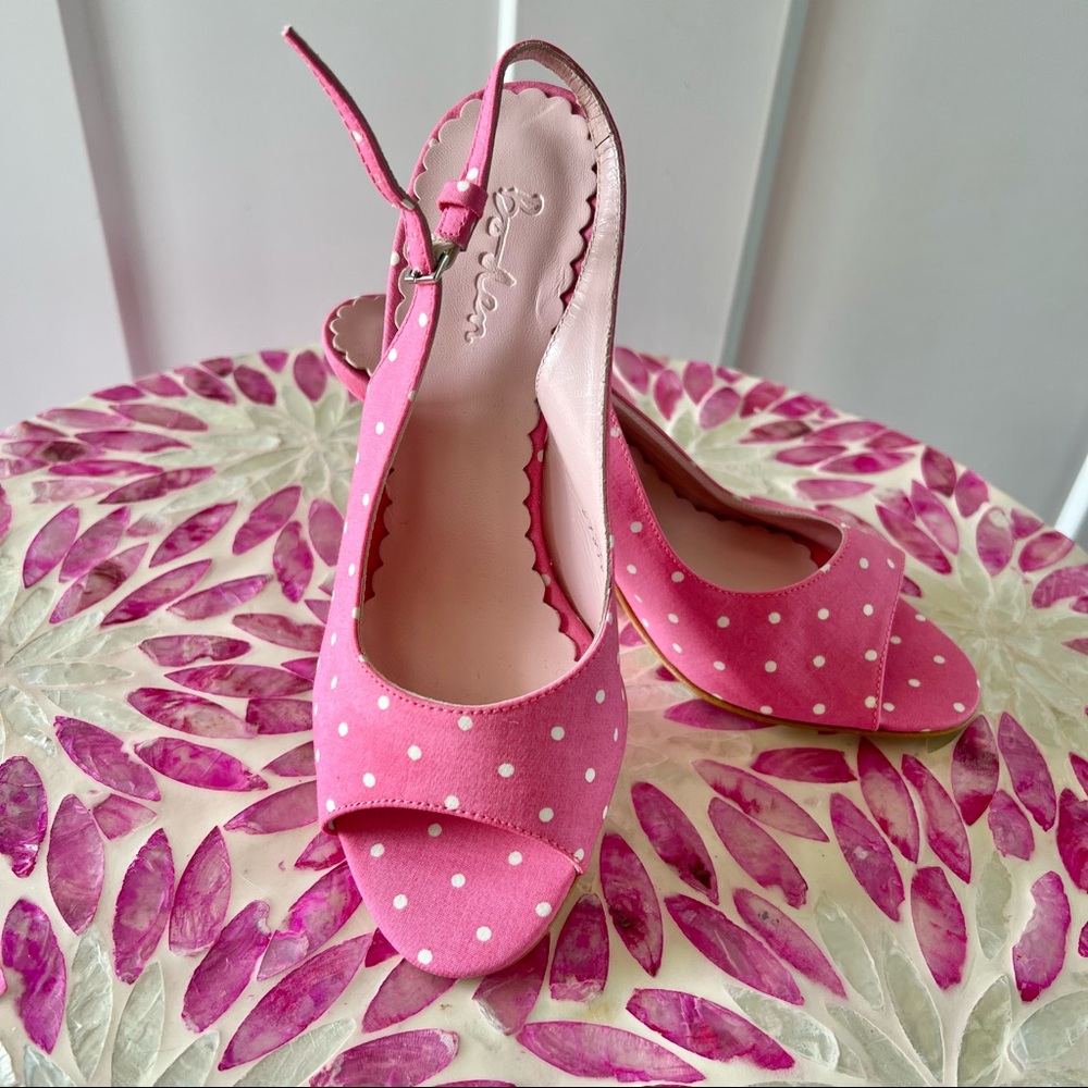 Boden pink polka dot sling back heels size 36